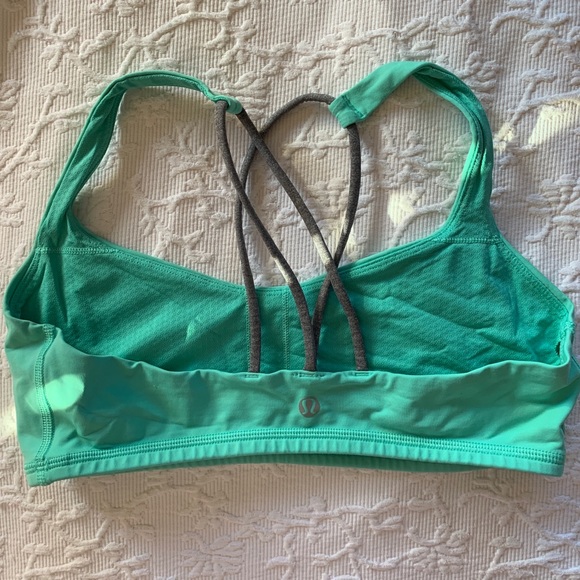 Lululemon Free to Be Bra - Picture 2 of 2